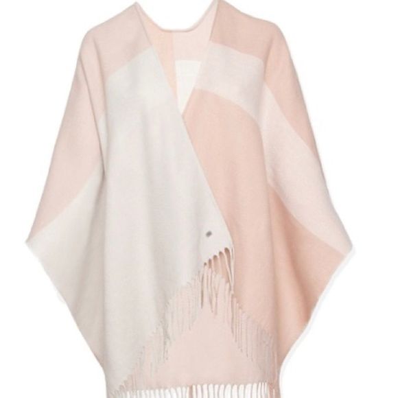Soia & Kyo Other - NWT:SOIA & KYO Scarf with Fringe